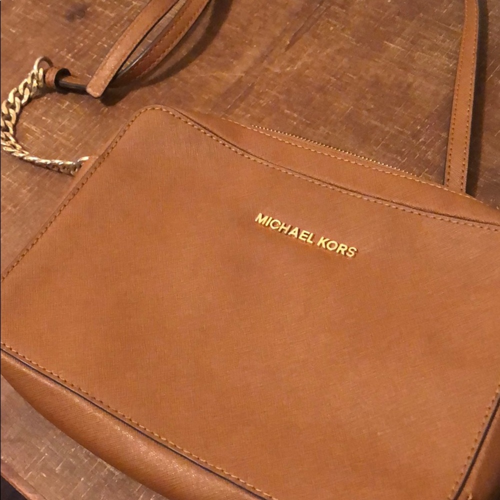 Tan Michael Kors Crossbody